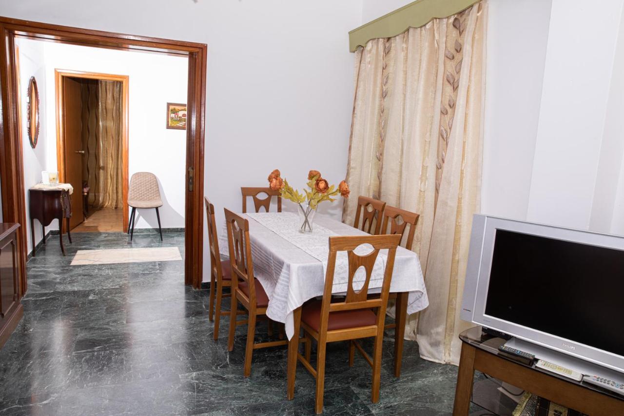 White Heaven Apartment Lakkion ภายนอก รูปภาพ