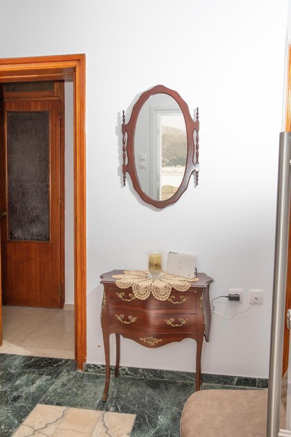 White Heaven Apartment Lakkion ภายนอก รูปภาพ